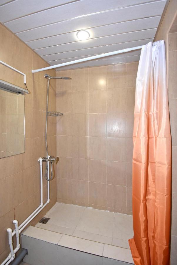 Tumanyan Hostel And Tours Ереван Номер фото